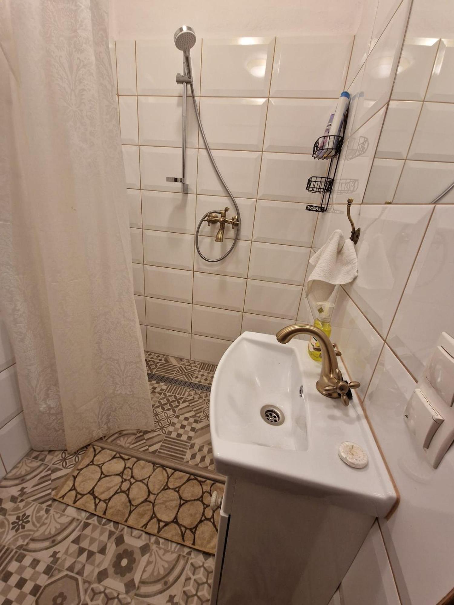 Rigas 20/1 Apartaments Cēsis Buitenkant foto